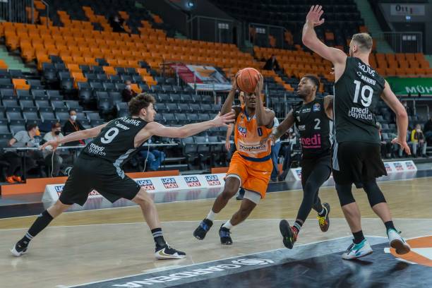 色表现不仅 色表现不仅